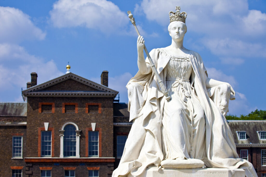 Fine Arts and History Tour of London | Arrangements Abroad